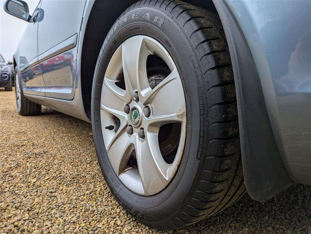 <p>2009 SKODA OCTAVIA ELEGANCE TDI</p>