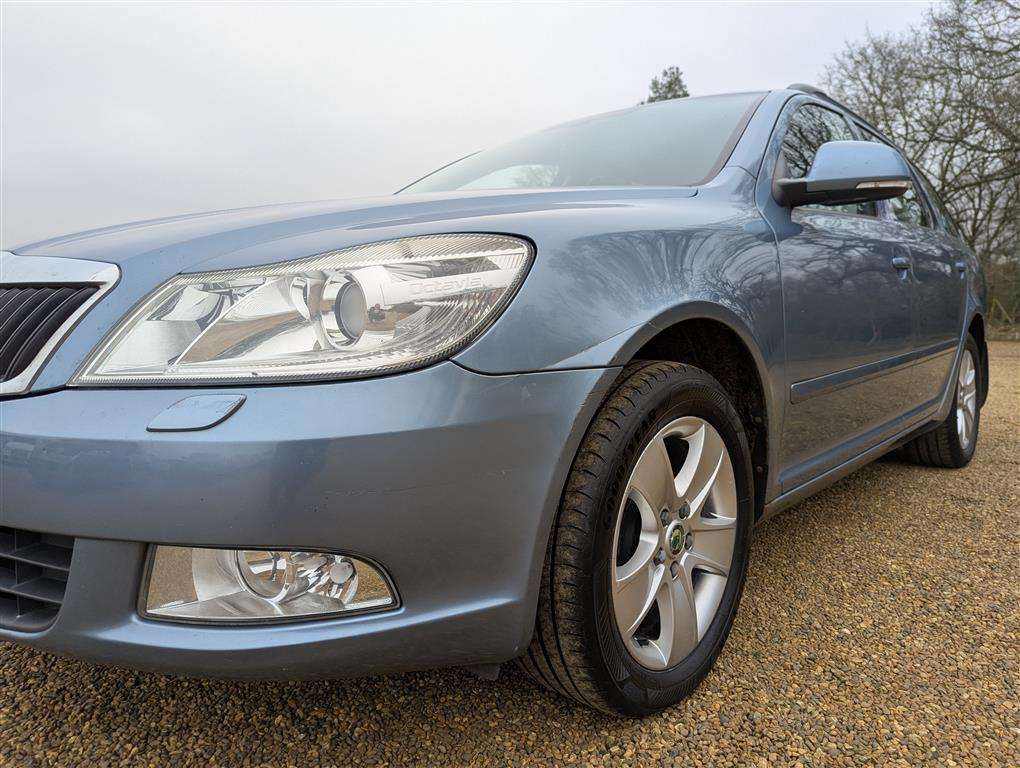 <p>2009 SKODA OCTAVIA ELEGANCE TDI</p>