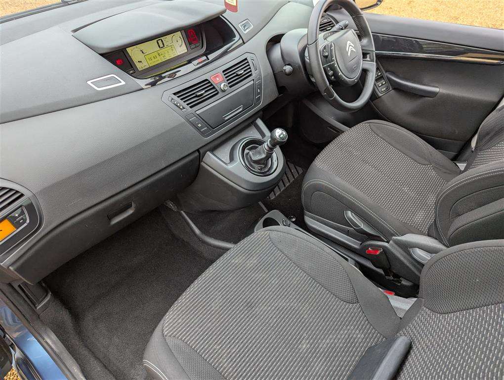 <p>2013 CITROEN C4 GRAND PICASSO PLATINUM</p>