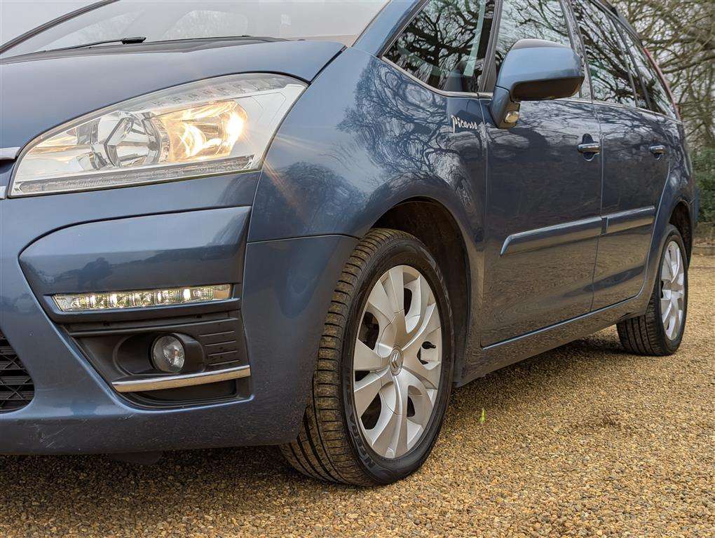<p>2013 CITROEN C4 GRAND PICASSO PLATINUM</p>