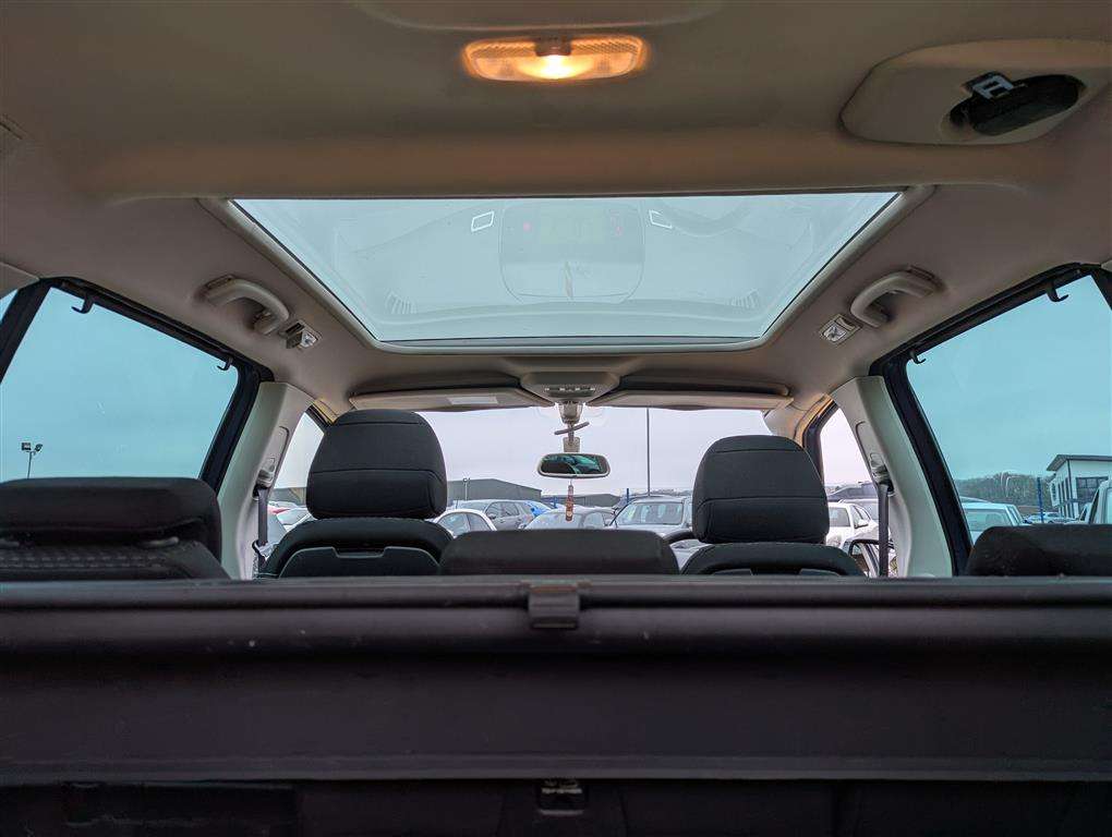<p>2013 CITROEN C4 GRAND PICASSO PLATINUM</p>