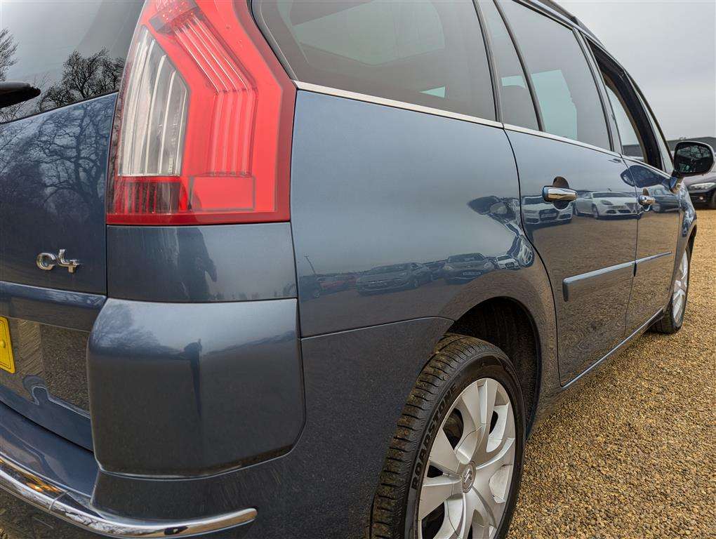 <p>2013 CITROEN C4 GRAND PICASSO PLATINUM</p>