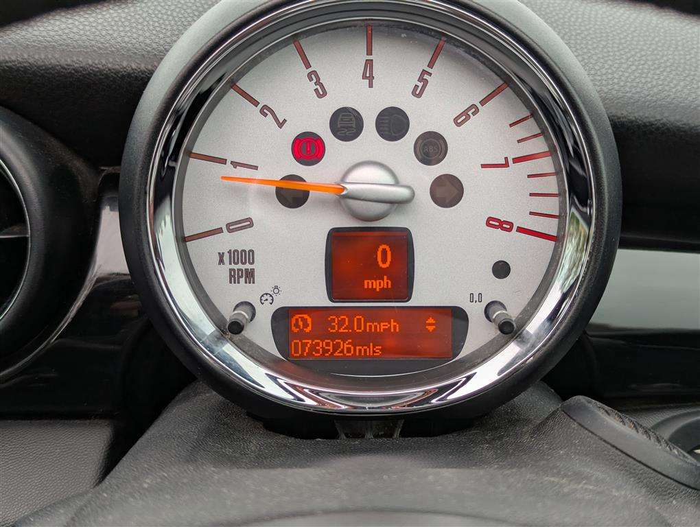 <p>2012 MINI COOPER S</p>