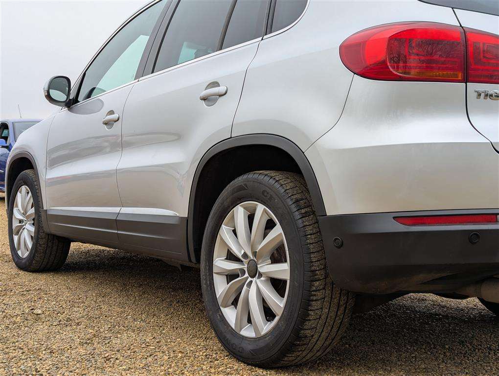 <p>2015 VOLKSWAGEN TIGUAN MATCH TDI BMT 4MOT</p>