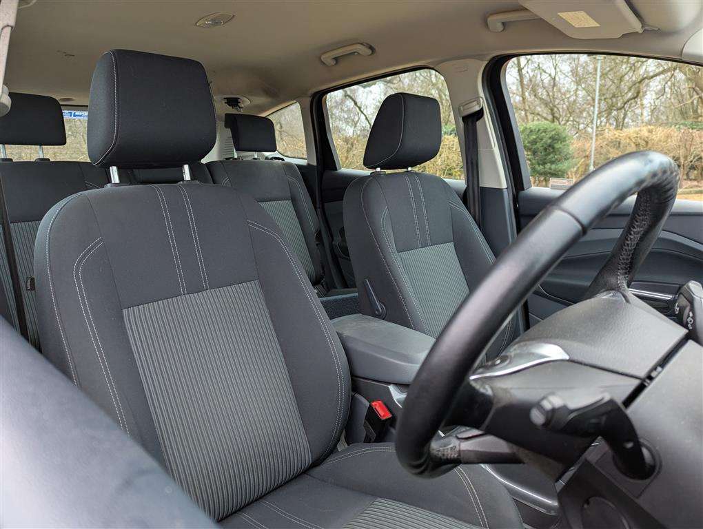 <p>2013 FORD C-MAX TITANIUM TDCI</p>
