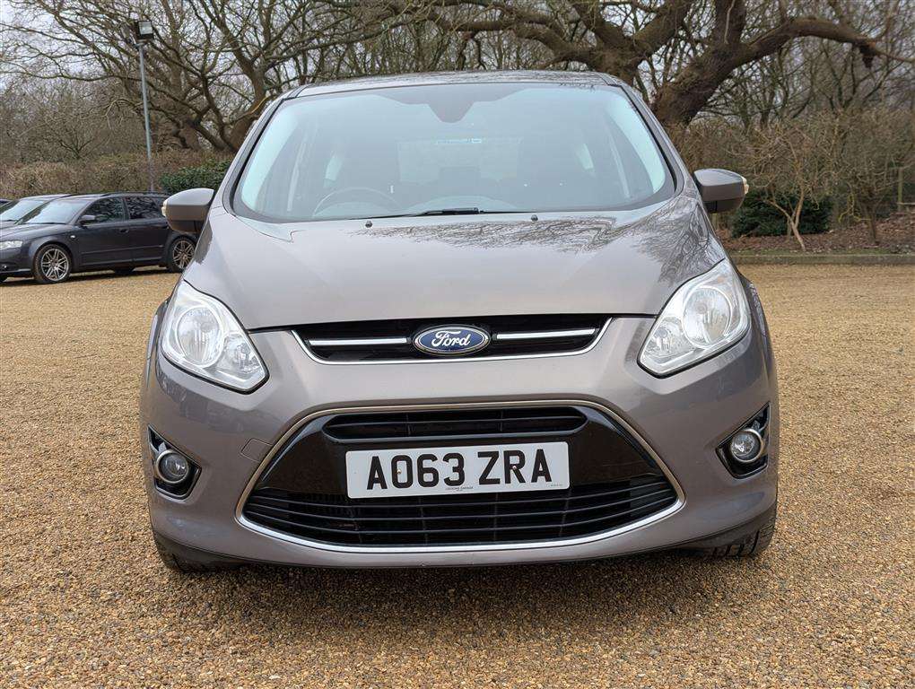 <p>2013 FORD C-MAX TITANIUM TDCI</p>
