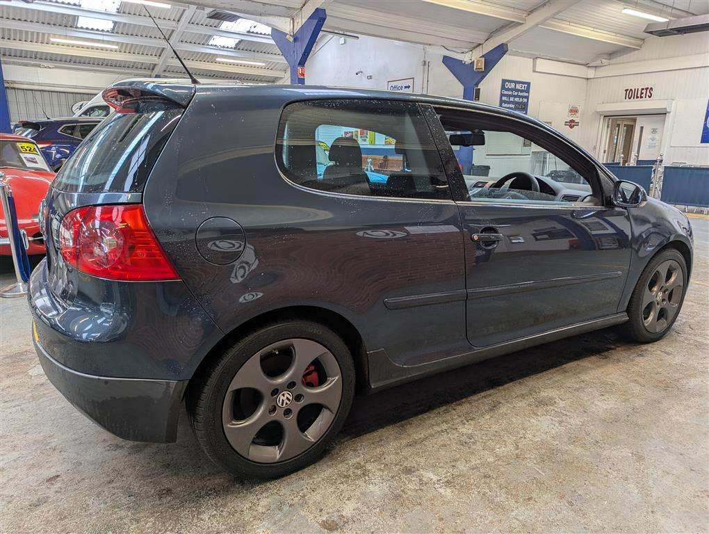 <p>2005 VOLKSWAGEN GOLF GTI</p>