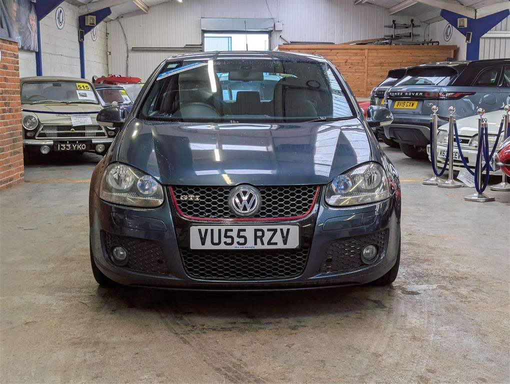 <p>2005 VOLKSWAGEN GOLF GTI</p>