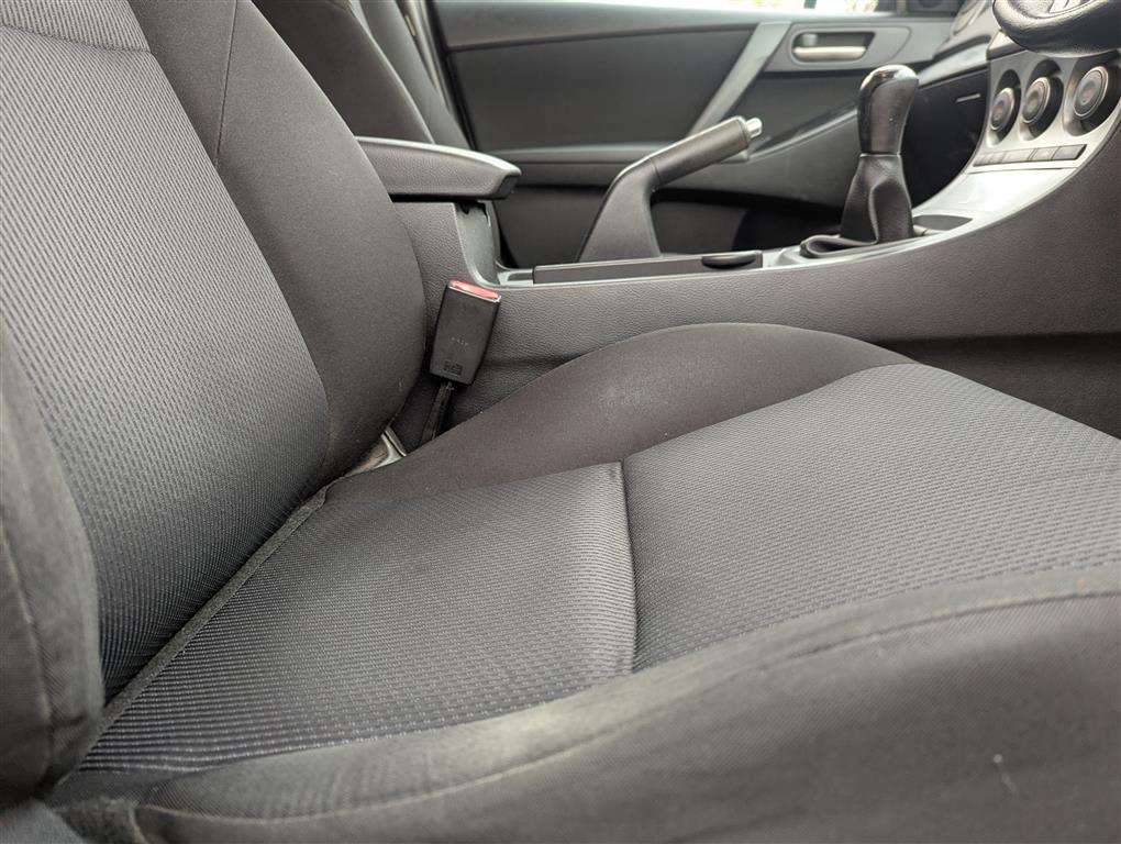 <p>2011 MAZDA 3 TS2 D</p>