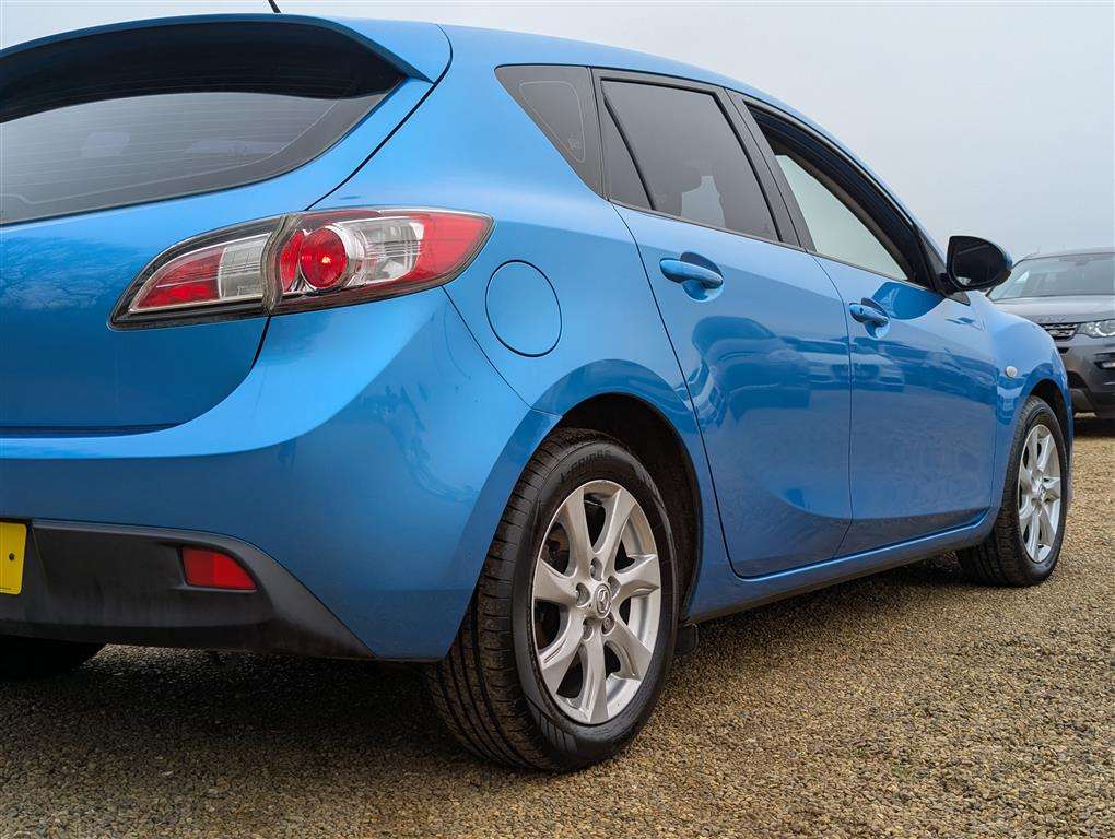 <p>2011 MAZDA 3 TS2 D</p>