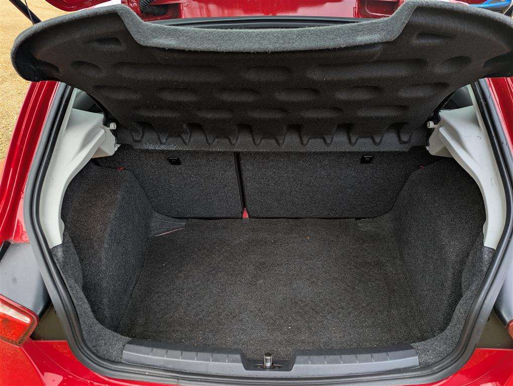 <p>2014 SEAT IBIZA FR TSI</p>