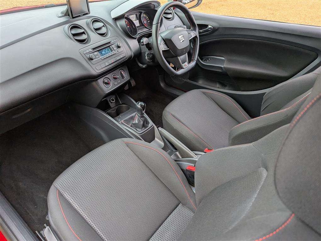 <p>2014 SEAT IBIZA FR TSI</p>