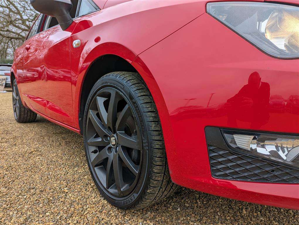 <p>2014 SEAT IBIZA FR TSI</p>
