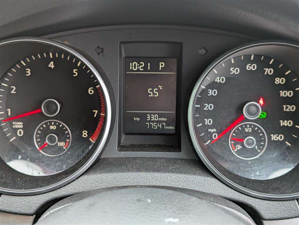 <p>2011 VOLKSWAGEN GOLF S TSI</p>