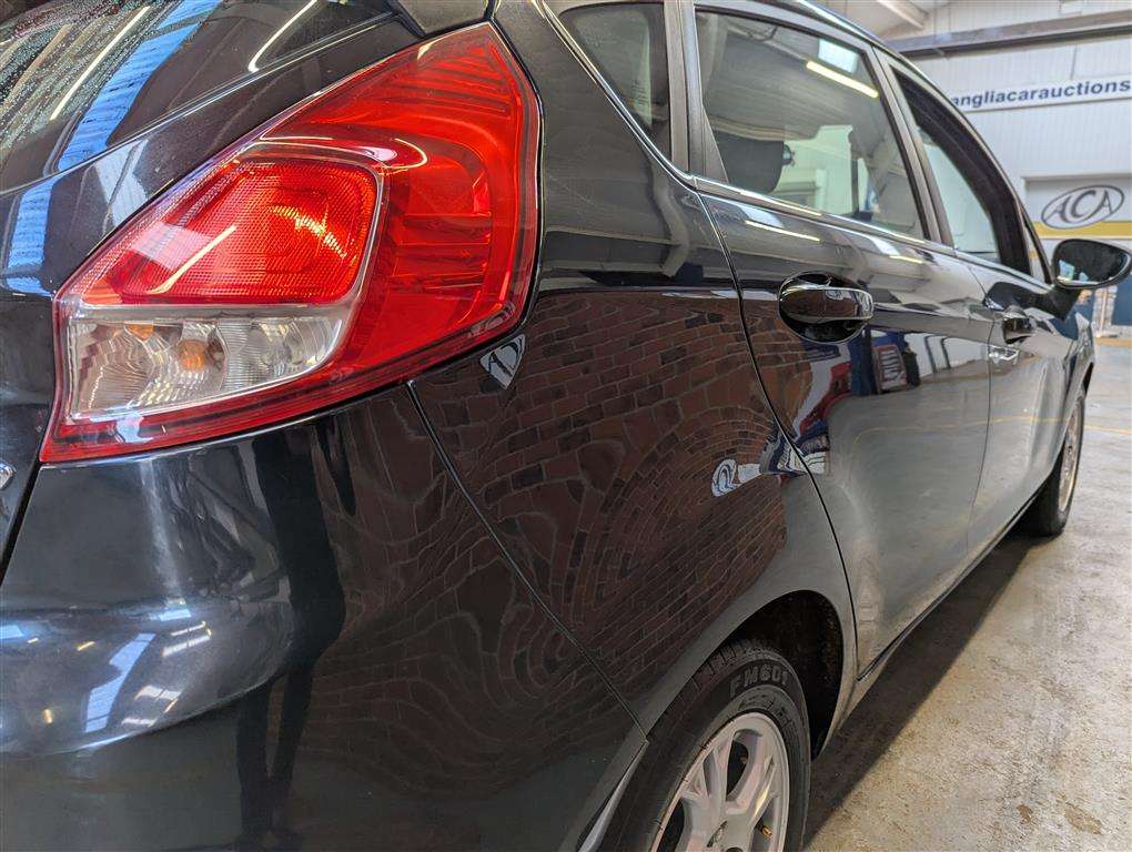 <p>2013 FORD FIESTA ZETEC ECONETIC TDC</p>