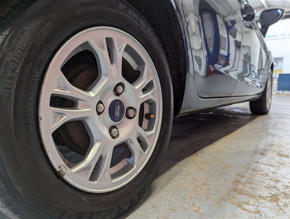 <p>2013 FORD FIESTA ZETEC ECONETIC TDC</p>