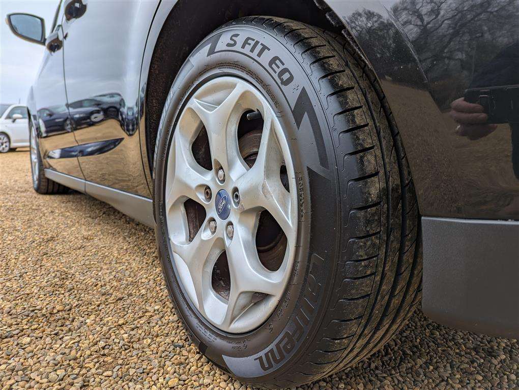 <p>2011 FORD GRAND C-MAX ZETEC TDCI 11</p>