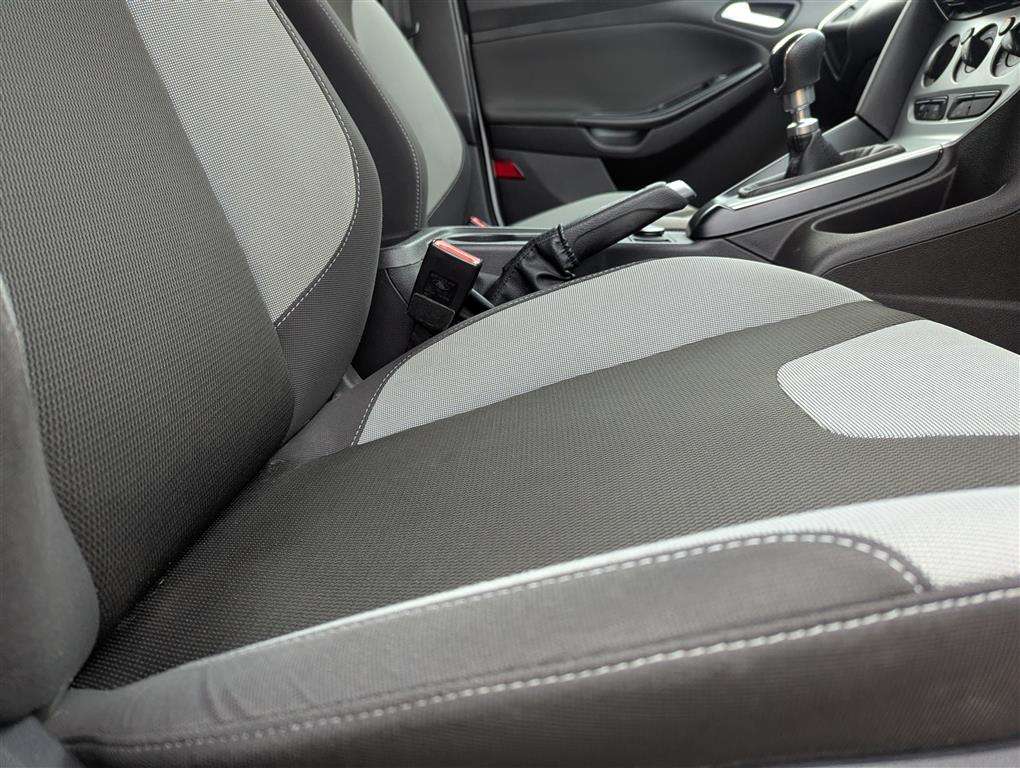 <p>2014 FORD FOCUS ZETEC TURBO</p>