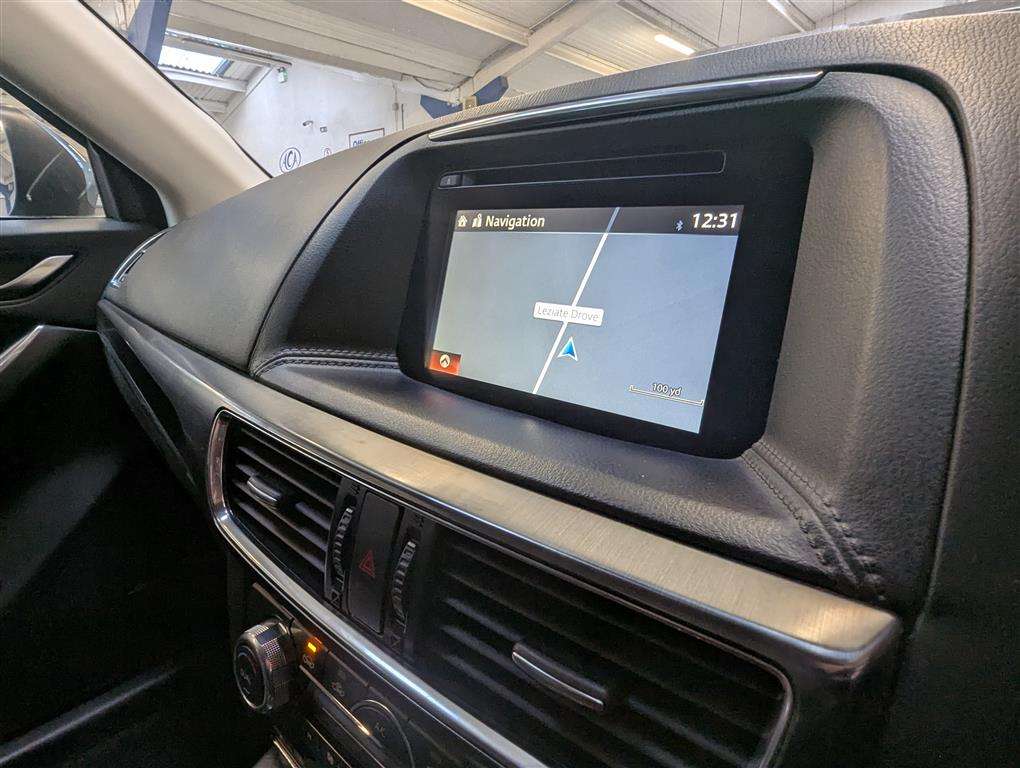 <p>2015 MAZDA CX-5 SPORT NAV D 4X4 AUTO</p>