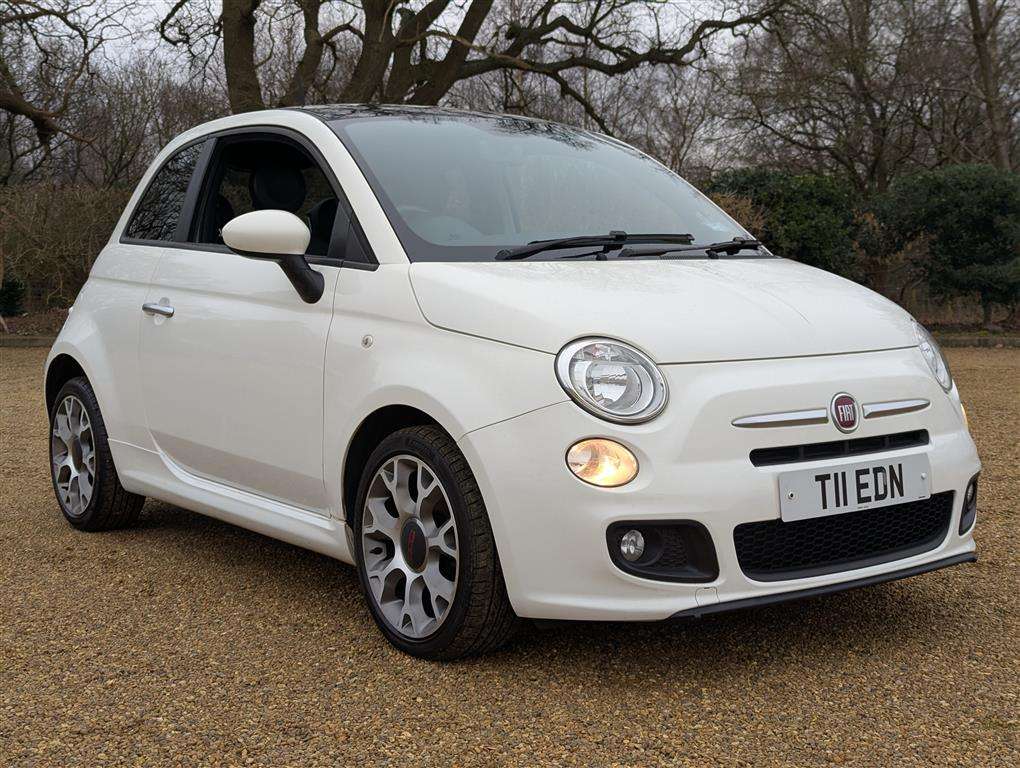 <p>2013 FIAT 500 S</p>