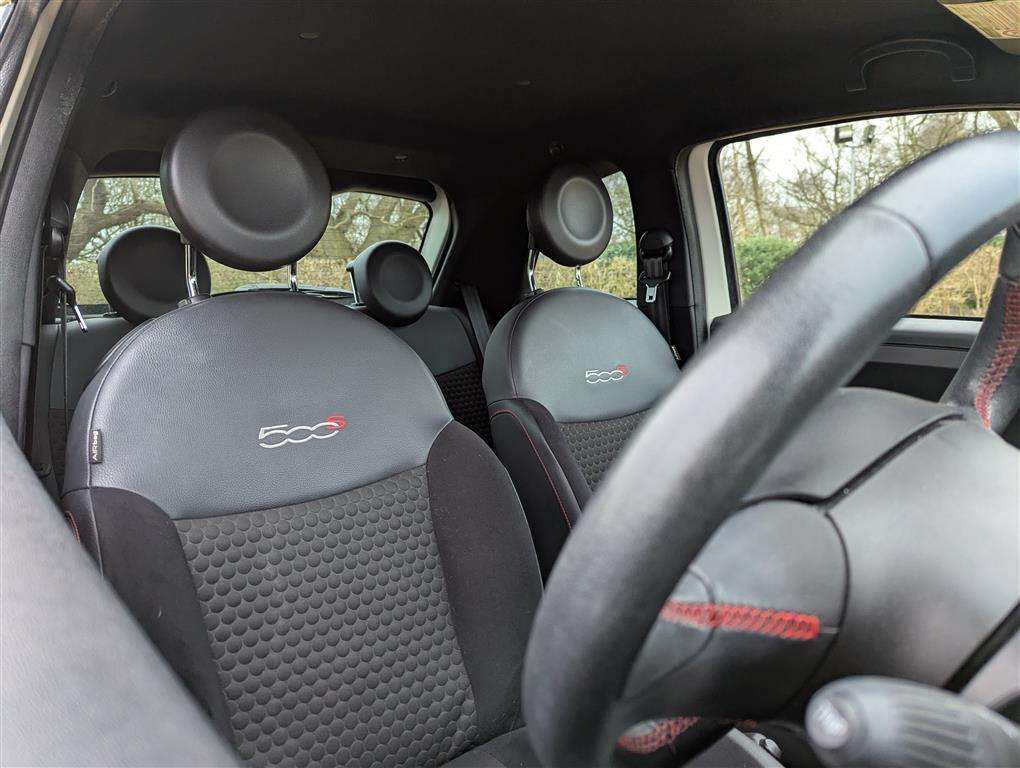 <p>2013 FIAT 500 S</p>