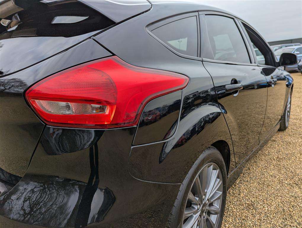 <p>2018 FORD FOCUS ST-LINE</p>