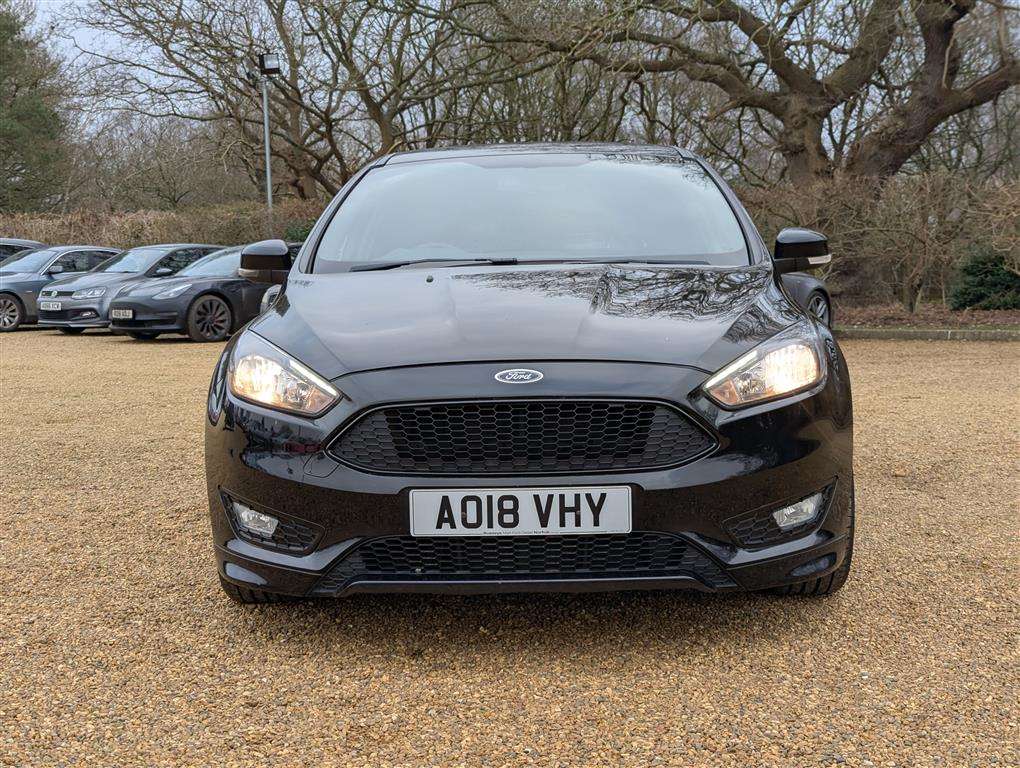 <p>2018 FORD FOCUS ST-LINE</p>