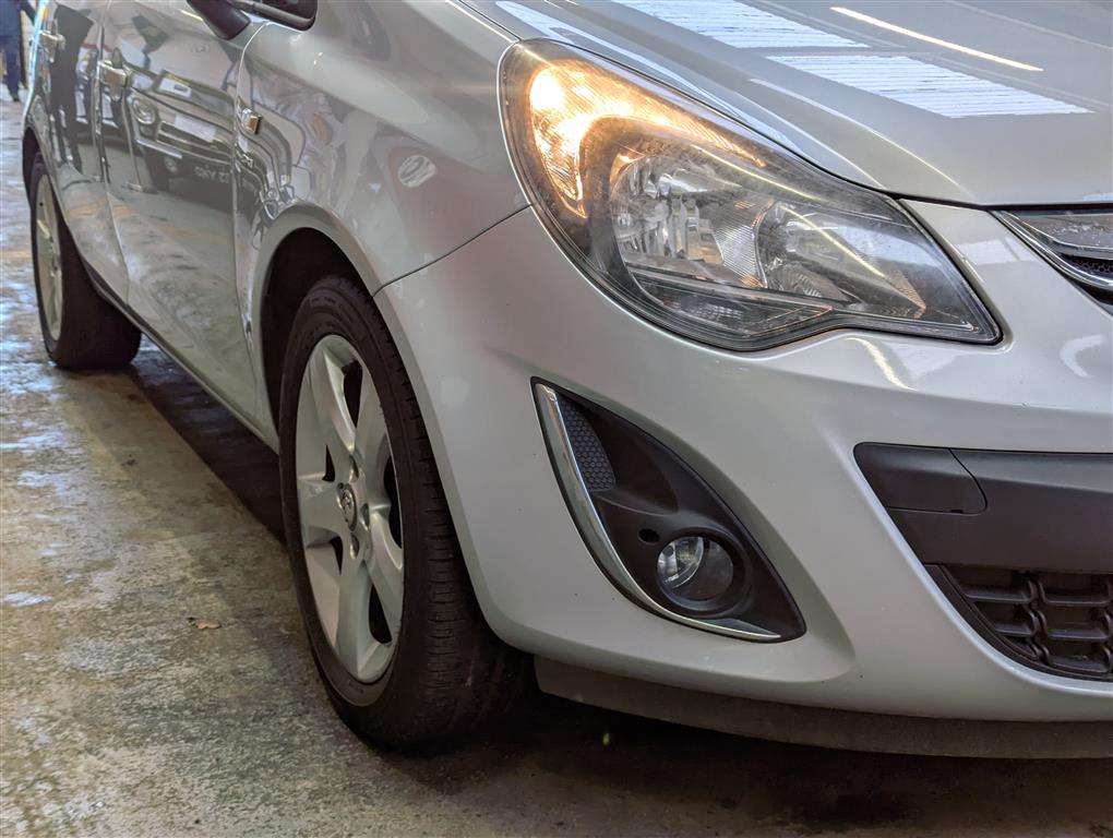<p>2013 VAUXHALL CORSA SXI AC</p>