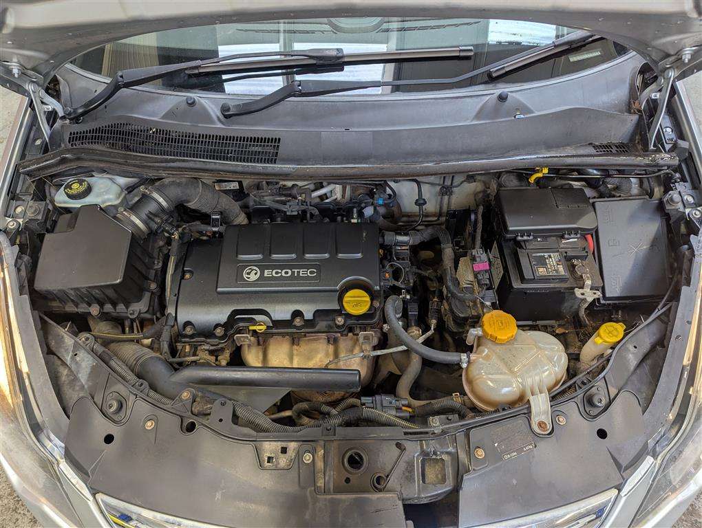 <p>2013 VAUXHALL CORSA SXI AC</p>