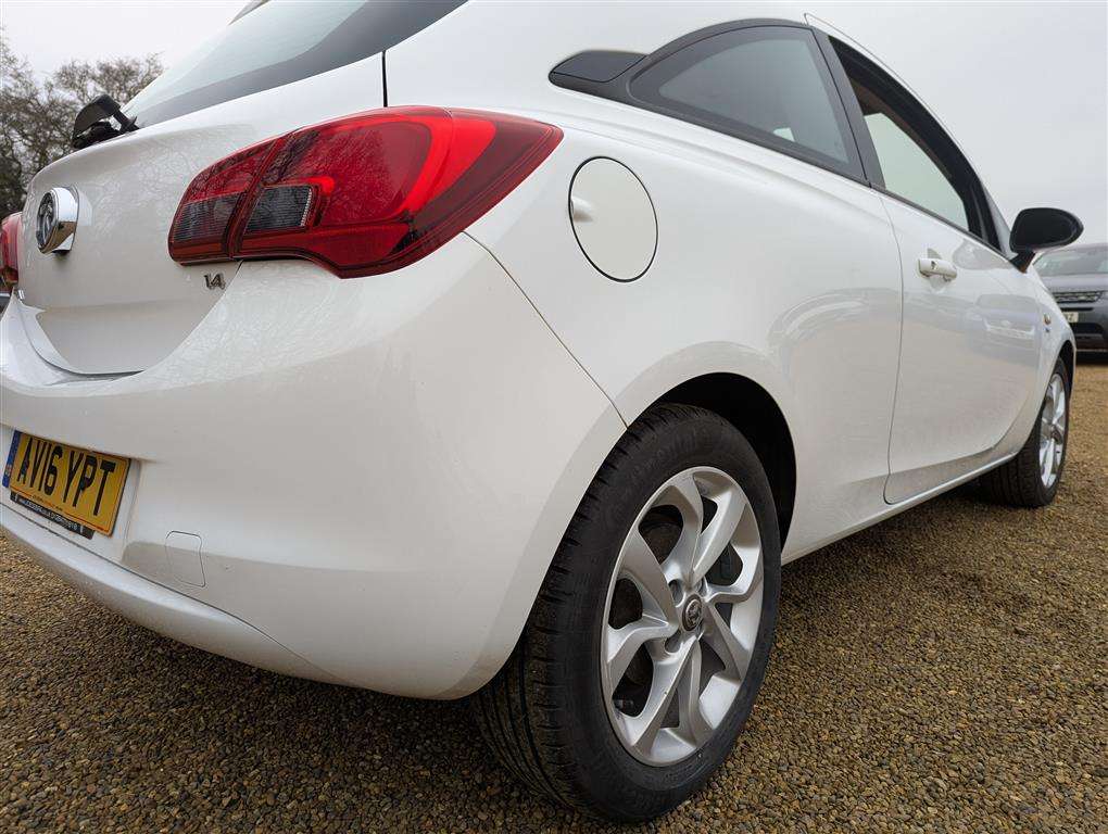<p>2016 VAUXHALL CORSA ENERGY AC ECOFLEX</p>