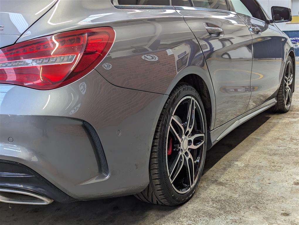<p>2017 MERCEDES-BENZ CLA 220 D AMG LINE 4MATIC</p>