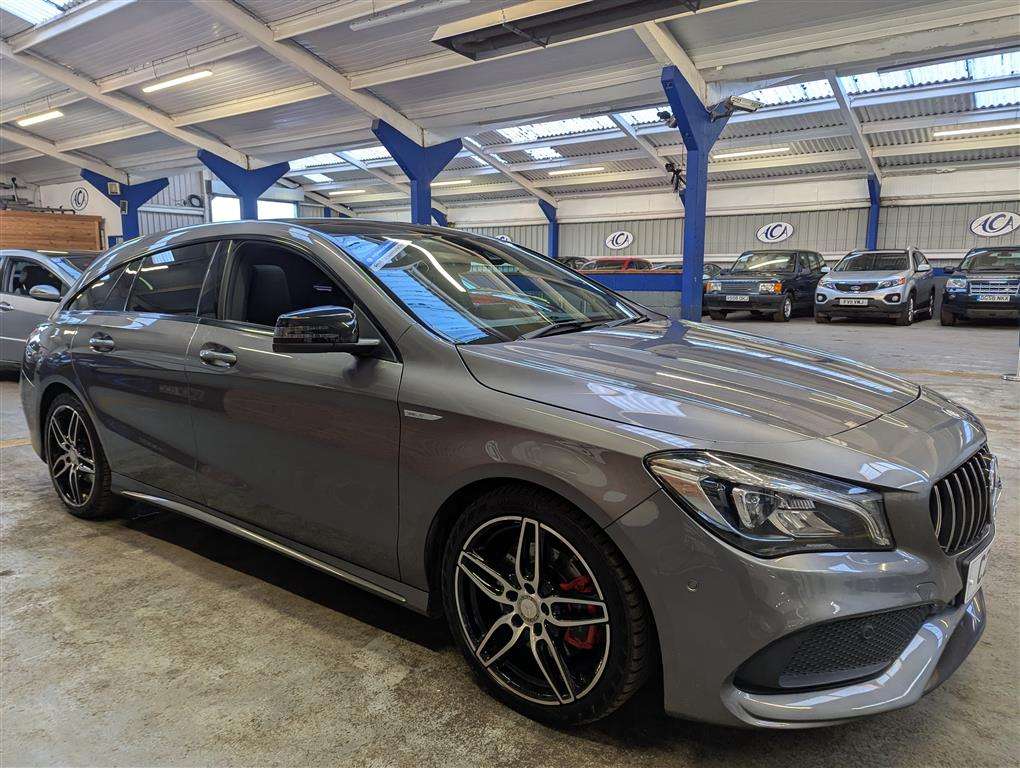 <p>2017 MERCEDES-BENZ CLA 220 D AMG LINE 4MATIC</p>