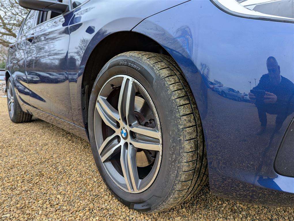 <p>2015 BMW 218I SPORT</p>