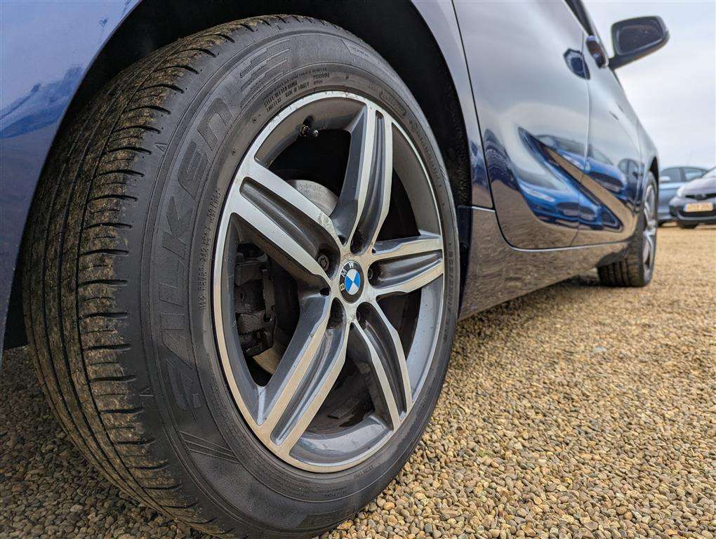 <p>2015 BMW 218I SPORT</p>