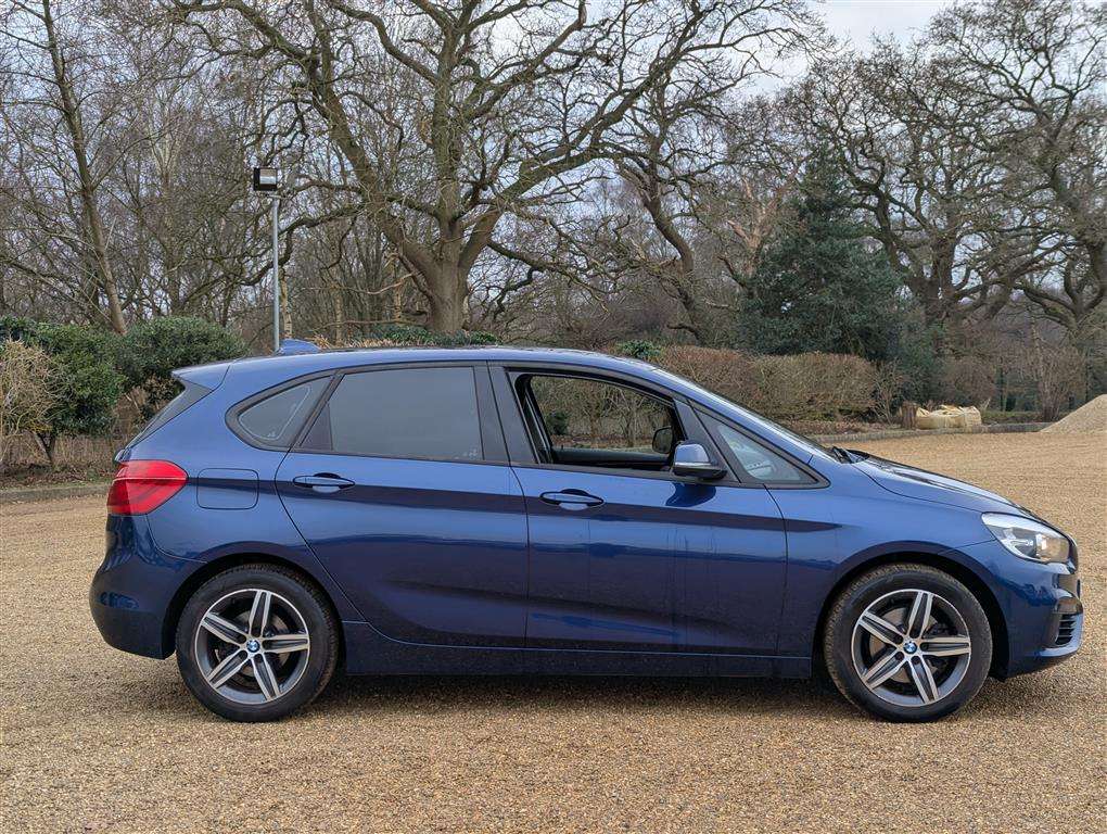 <p>2015 BMW 218I SPORT</p>