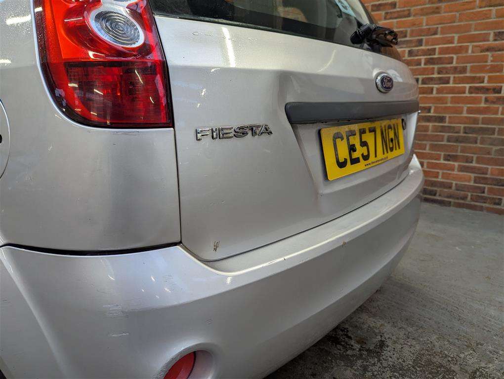 <p>2007 FORD FIESTA STYLE</p>