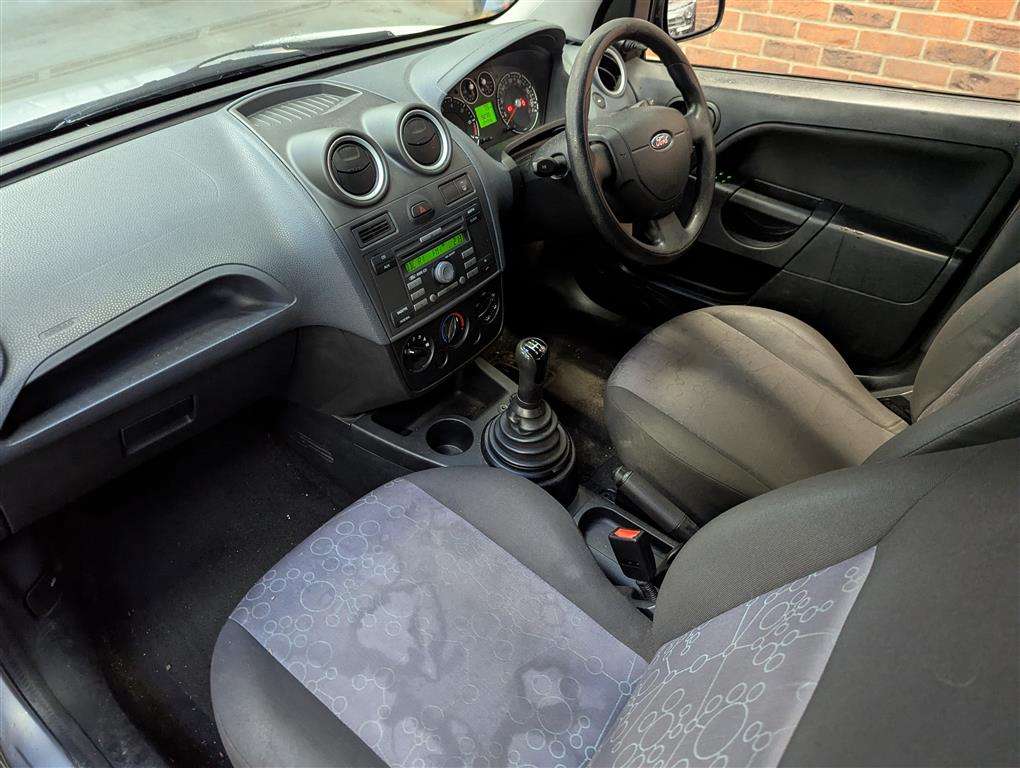 <p>2007 FORD FIESTA STYLE</p>