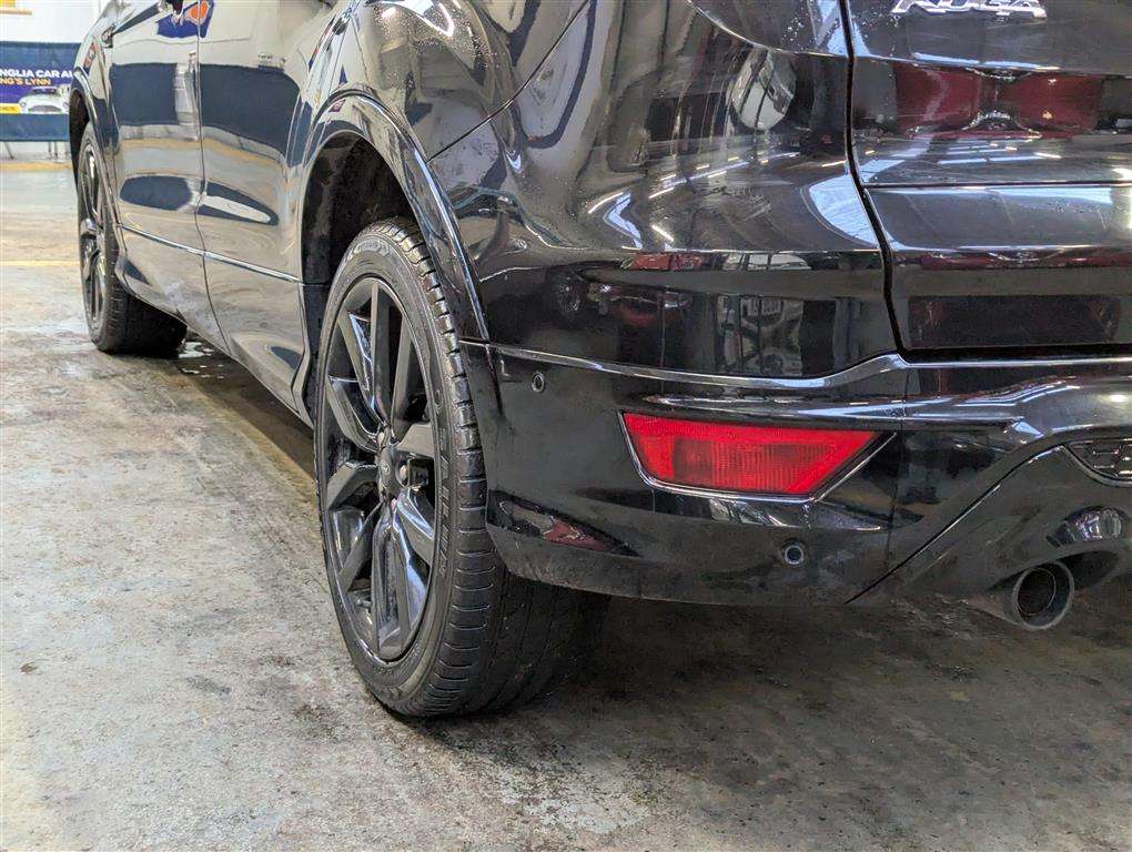 <p>2018 FORD KUGA ST-LINE X TDCI AUTO</p>