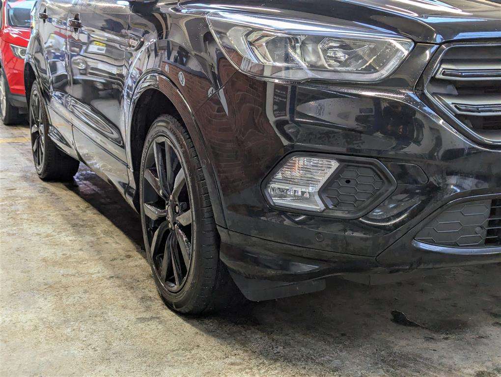 <p>2018 FORD KUGA ST-LINE X TDCI AUTO</p>