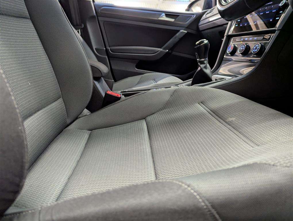 <p>2018 VOLKSWAGEN GOLF SE TSI BMT</p>