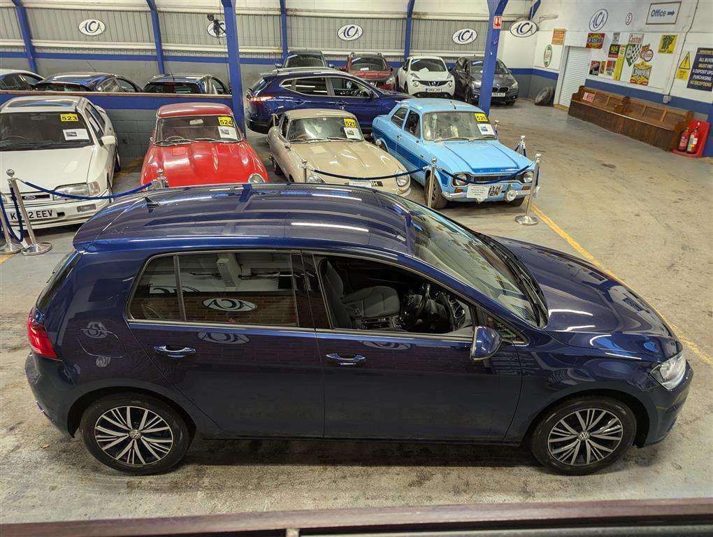 <p>2018 VOLKSWAGEN GOLF SE TSI BMT</p>