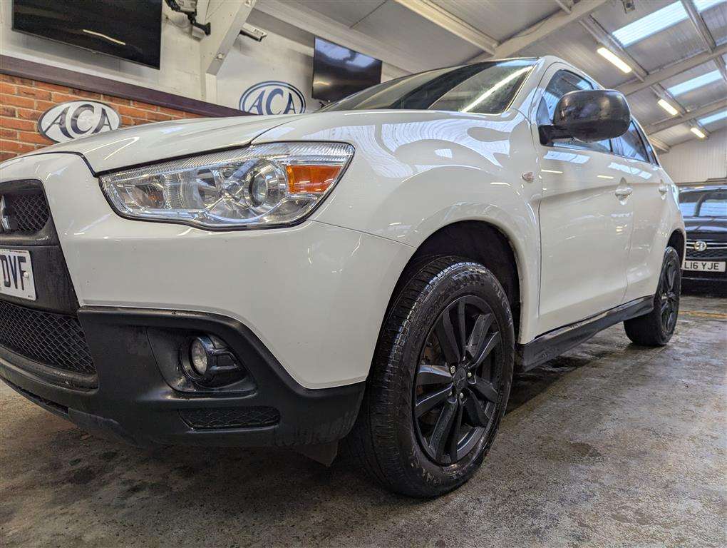 <p>2012 MITSUBISHI ASX 4 BLACK DI-D 4X4</p>
