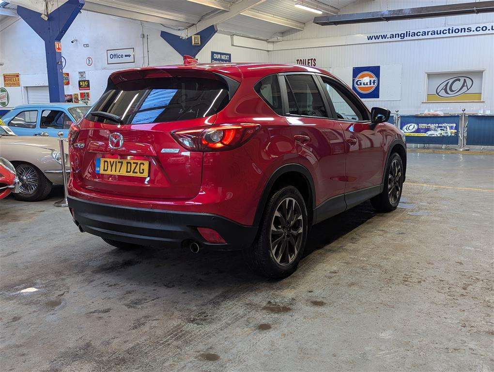 <p>2017 MAZDA CX-5 SPORT NAV D</p>