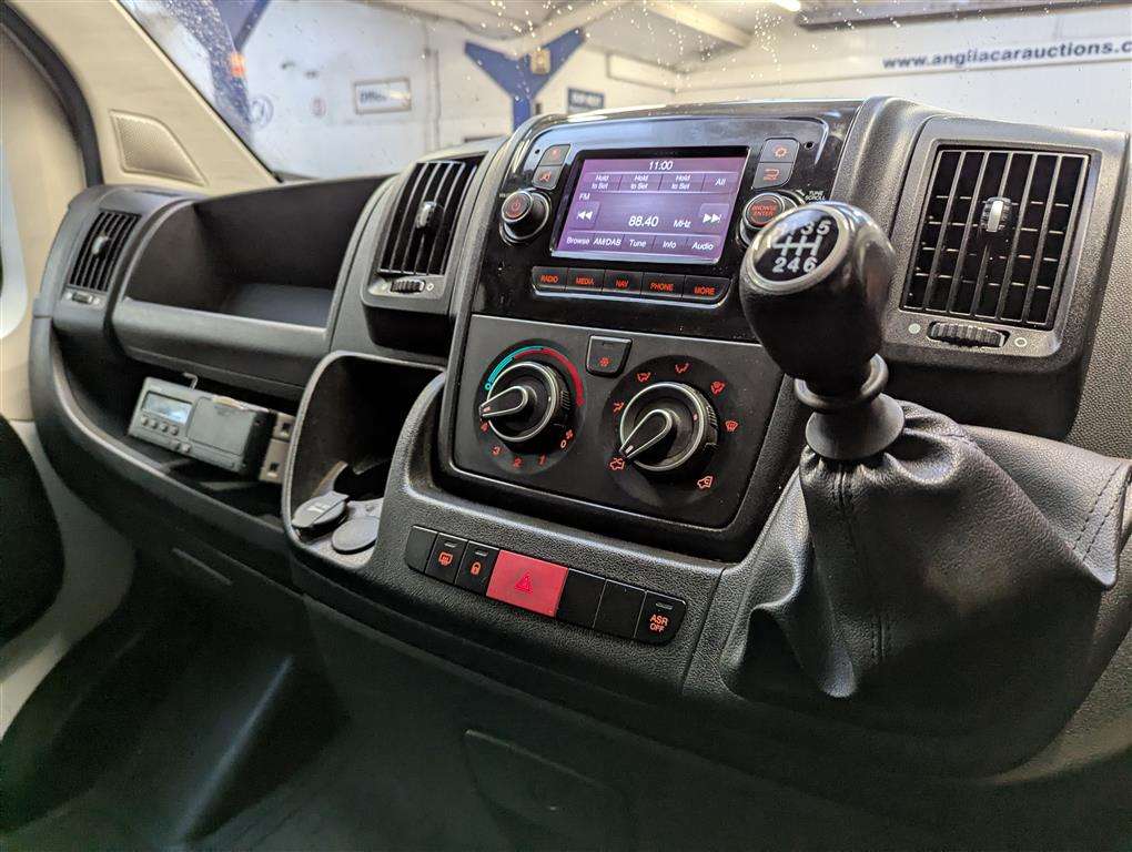 <p>2020 PEUGEOT BOXER 335 PRO L2H2 BHDI</p>