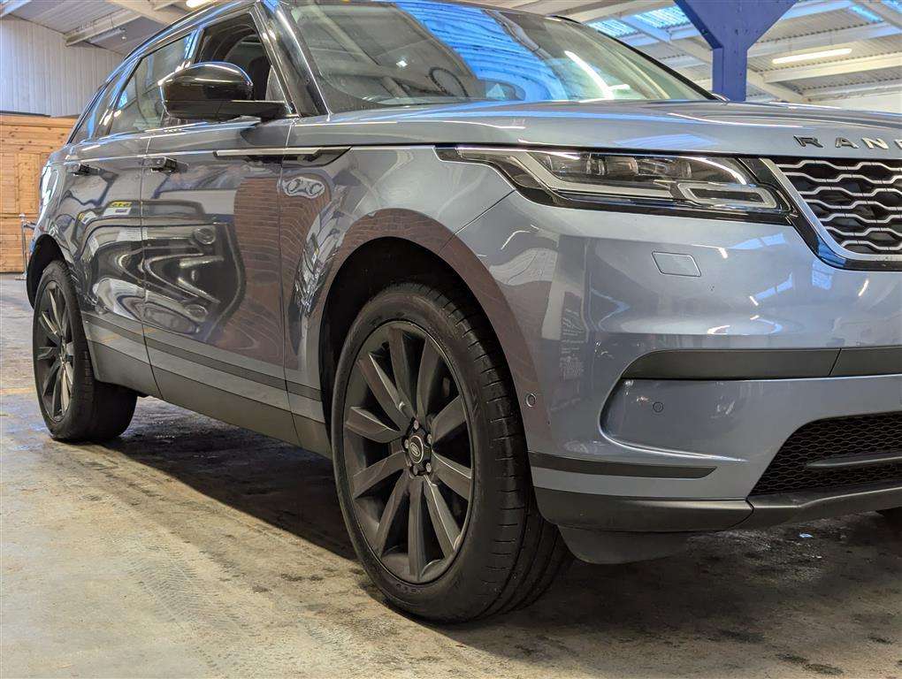 <p>2019 LAND ROVER RANGE ROVER VELAR HSE D18</p>