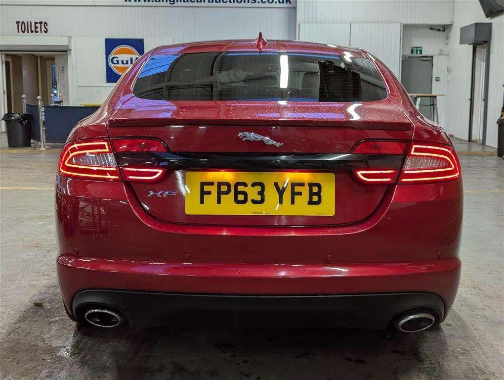 <p>2014 JAGUAR XF R-SPORT V6 D AUTO</p>