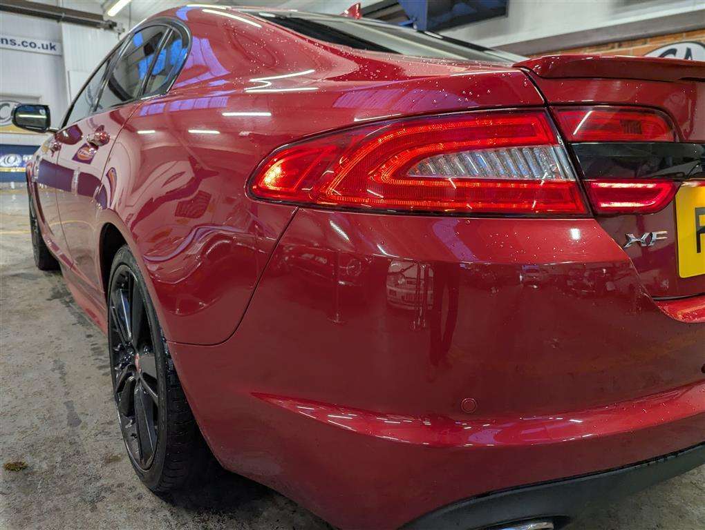 <p>2014 JAGUAR XF R-SPORT V6 D AUTO</p>