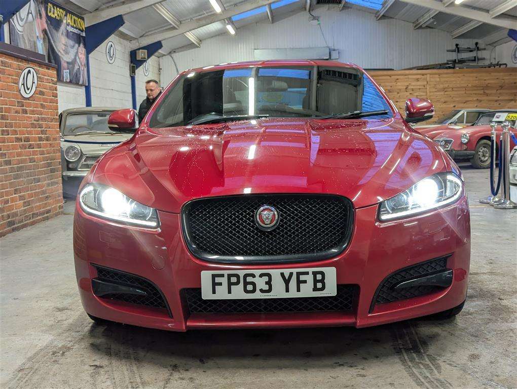 <p>2014 JAGUAR XF R-SPORT V6 D AUTO</p>