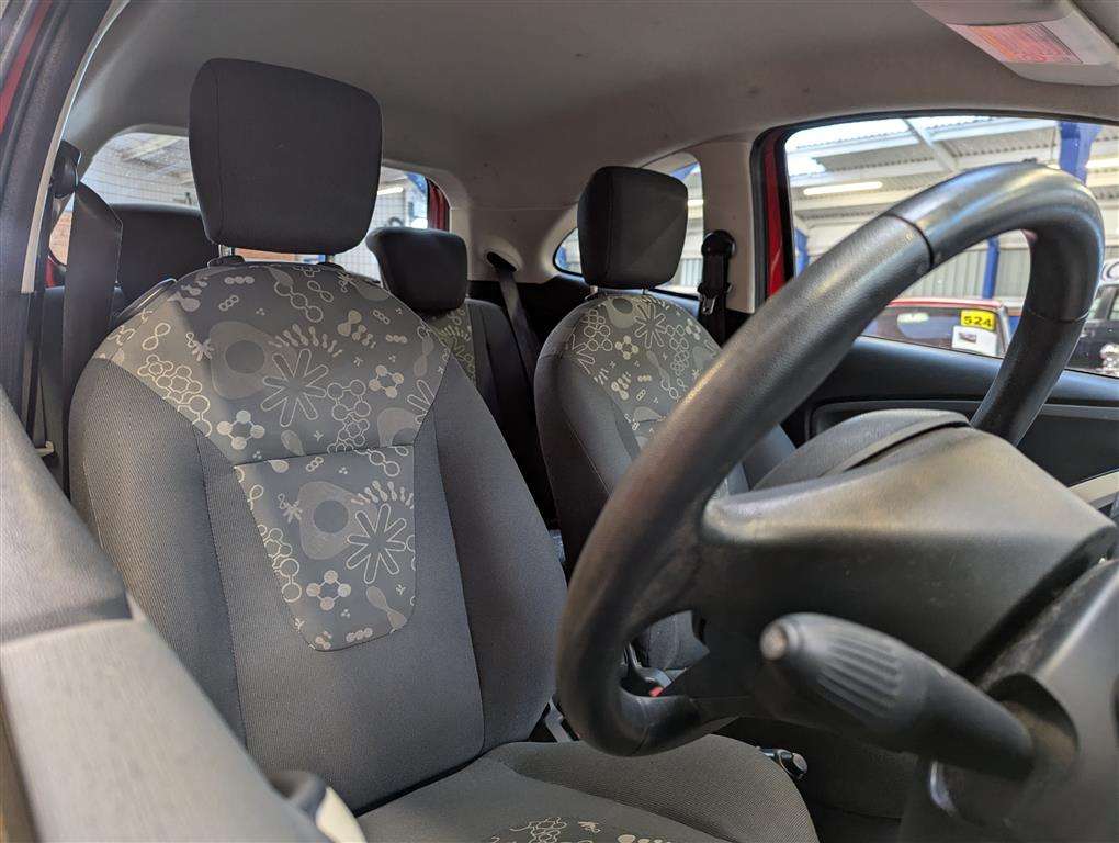 <p>2012 FORD KA STUDIO</p>