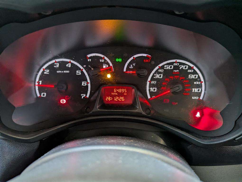 <p>2012 FORD KA STUDIO</p>